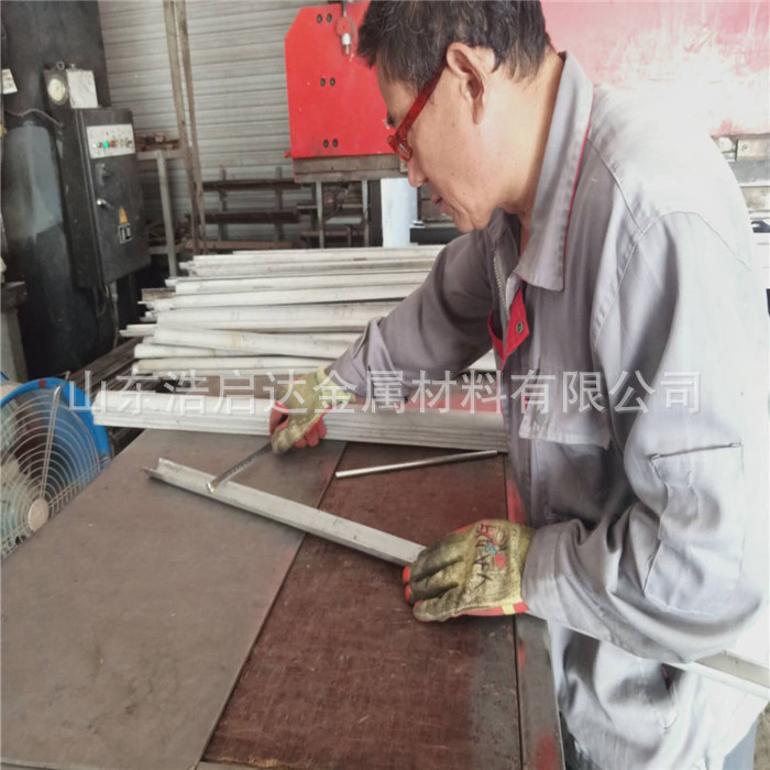 11247971934_1827970512.jpg 11247971934_1827970512.jpg